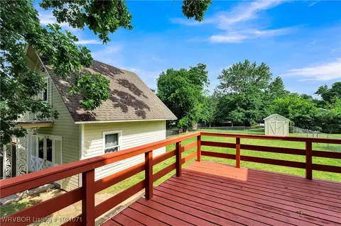 Exterior - 101 N Albert Pike Ave, Fort Smith, AR 72903 photo 10 of 12
