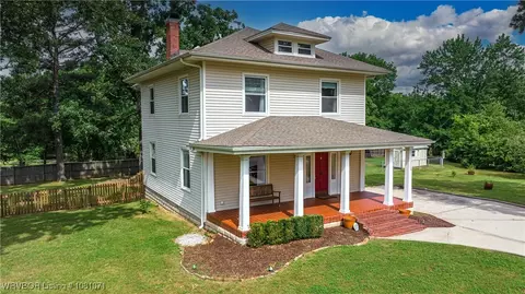 Exterior - 101 N Albert Pike Ave, Fort Smith, AR 72903 photo 2 of 12
