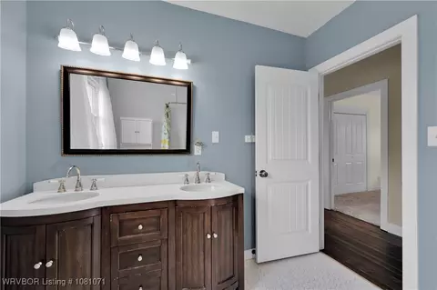 Bath - 101 N Albert Pike Ave, Fort Smith, AR 72903 photo 3 of 5