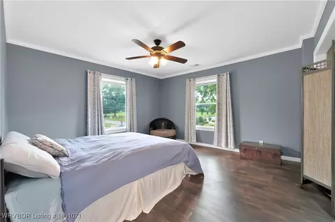 Bedroom - 101 N Albert Pike Ave, Fort Smith, AR 72903 photo 6 of 8