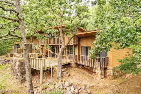 5817 Roadrunner Ln, Greenwood, AR 72936