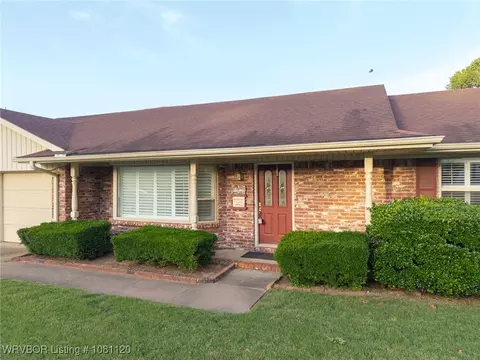 2017 S 70th St, Fort Smith, AR 72903 photo 5