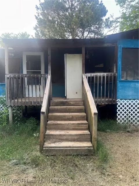 8426 E Tate Ln, Lavaca, AR 72941 photo 5
