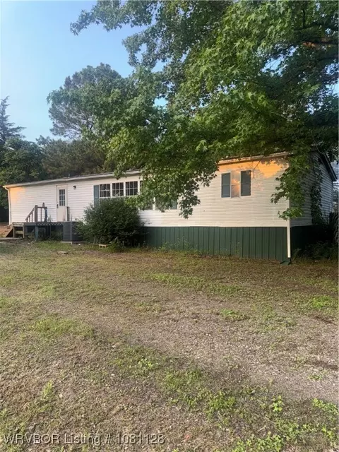 8426 E Tate Ln, Lavaca, AR 72941 photo 9