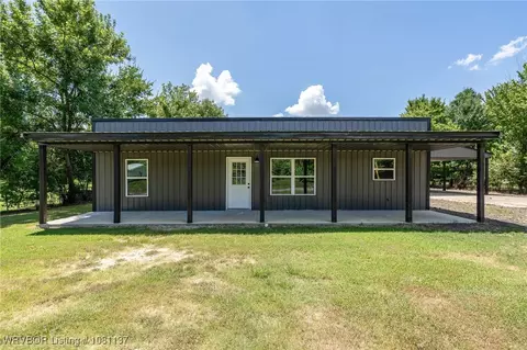 300 S Fargo St, Muldrow, OK 74948