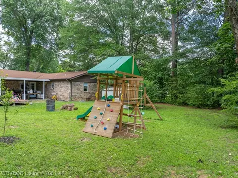 515 El Paso St, Greenwood, AR 72936 photo 28