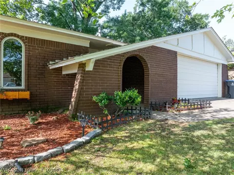 9112 Skypark Dr, Fort Smith, AR 72903 photo 5