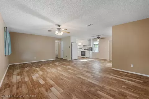 812 Angela Cir, Barling, AR 72923 photo 3