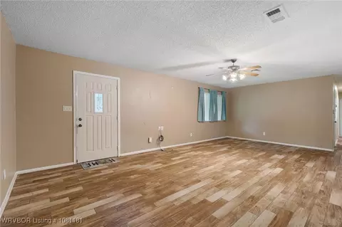 812 Angela Cir, Barling, AR 72923 photo 4