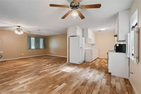 812 Angela Cir, Barling, AR 72923 photo 8