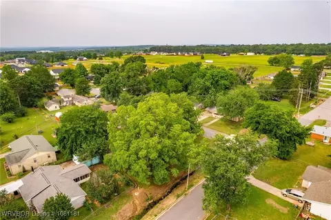 812 Angela Cir, Barling, AR 72923 photo 28