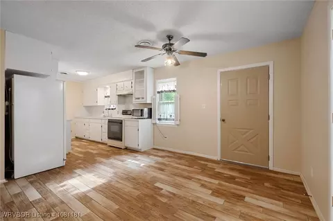 812 Angela Cir, Barling, AR 72923 photo 7