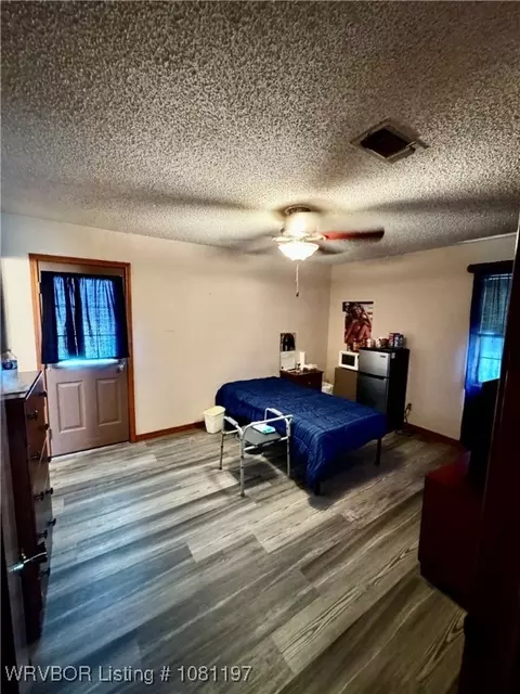 Bedroom - 4518 Mount Harmony Rd, Greenwood, AR 72936 photo 1 of 8