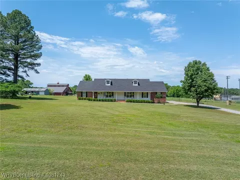 1205 S Division St, Lavaca, AR 72941 photo 3