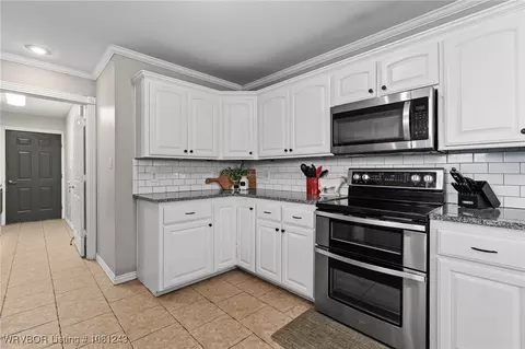 1205 S Division St, Lavaca, AR 72941 photo 9