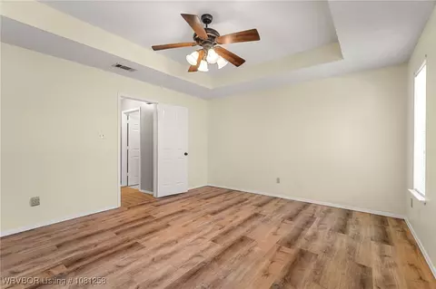 Bedroom - 3905 Glen Flora Way, Fort Smith, AR 72908 photo 2 of 6