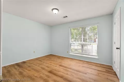Bedroom - 3905 Glen Flora Way, Fort Smith, AR 72908 photo 3 of 6
