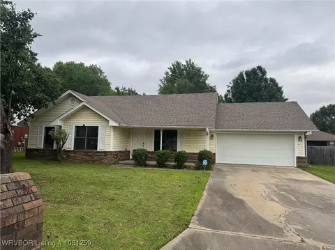 2206 Cordova Ter, Greenwood, AR 72936