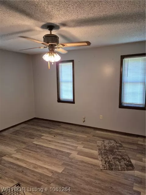 1382 6th St, Waldron, AR 72958 photo 27