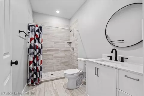 Bath - 2705 Hardie Ave, Fort Smith, AR 72901 photo 1 of 3