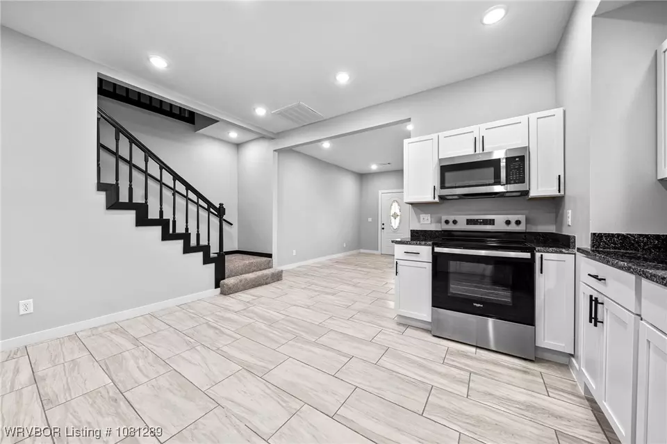 Entry Way - 2705 Hardie Ave, Fort Smith, AR 72901 photo 3 of 3