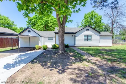 3305 Spradling Ave, Fort Smith, AR 72904 photo 1