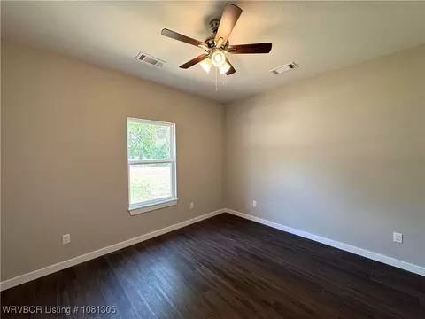 806 S Ada St, Muldrow, OK 74948 photo 9