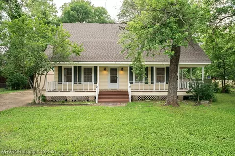 505 7th St, Barling, AR 72923