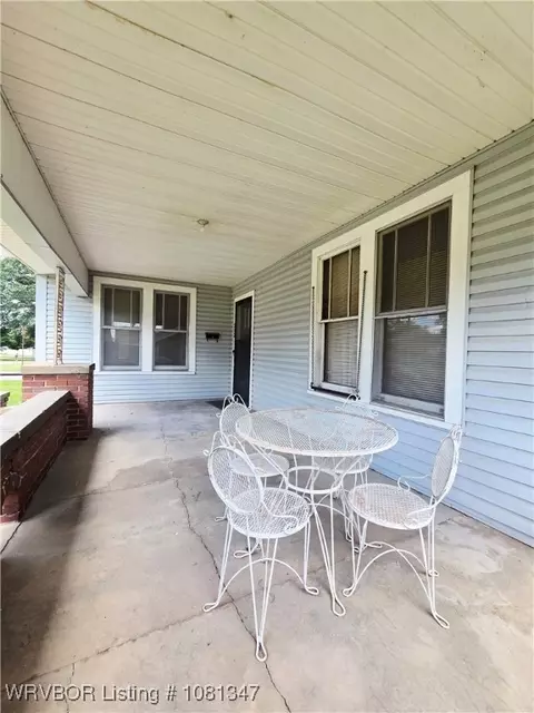 Exterior - 313 W Main St, Paris, AR 72855 photo 3 of 5