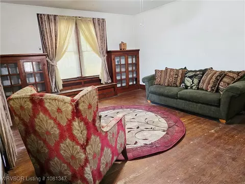 Living - 313 W Main St, Paris, AR 72855 photo 2 of 5