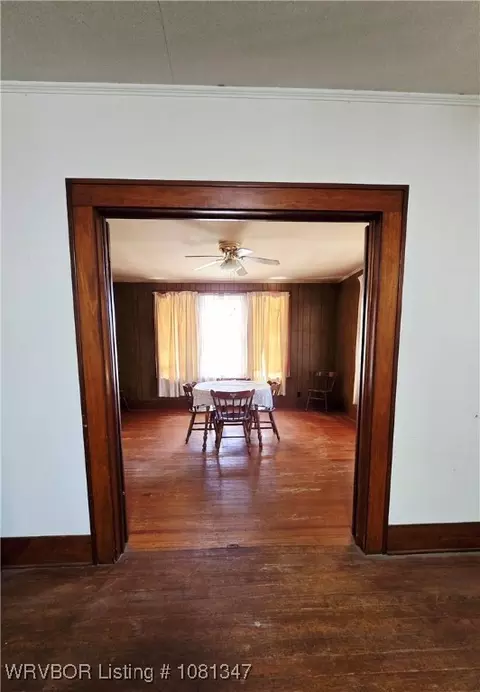 Dining - 313 W Main St, Paris, AR 72855 photo 1 of 2