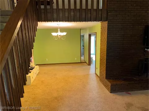 Living - 6116 Dakotah Dr, Fort Smith, AR 72916 photo 5 of 5