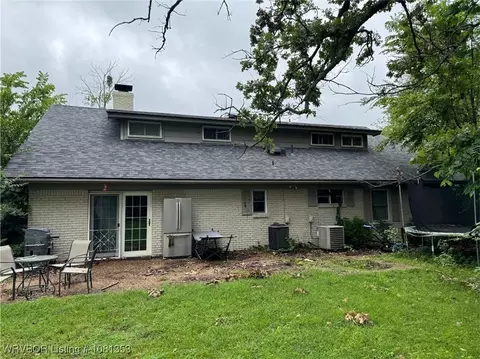 Exterior - 6116 Dakotah Dr, Fort Smith, AR 72916 photo 2 of 5