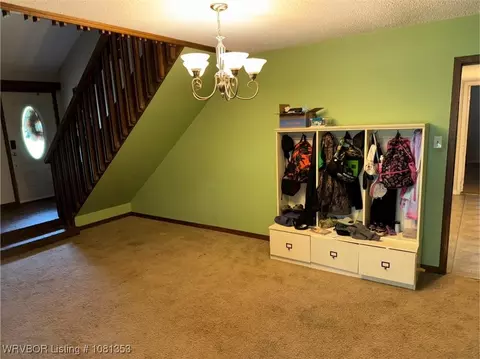 Entry Way - 6116 Dakotah Dr, Fort Smith, AR 72916 photo 2 of 2