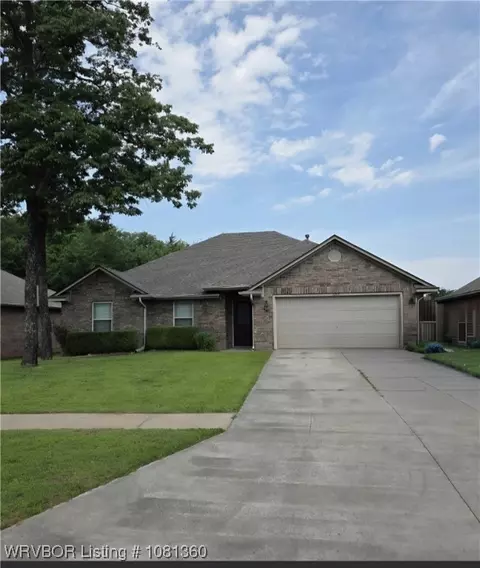 6208 Ironwood Ln, Fort Smith, AR 72916