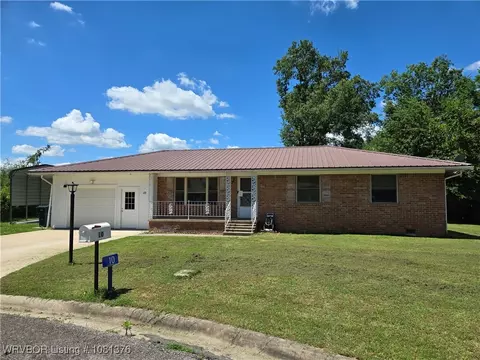 10 Riviera Cir, Booneville, AR 72927