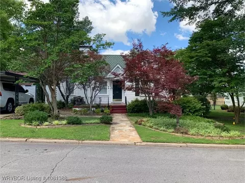 Exterior - 44 Hiland Dr, Fort Smith, AR 72901 photo 3 of 18