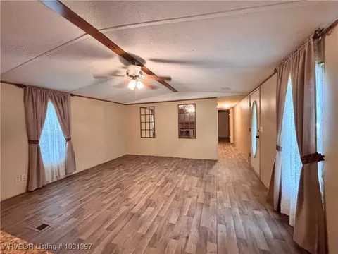 5328 Country Aire Loop, Hackett, AR 72937 photo 6