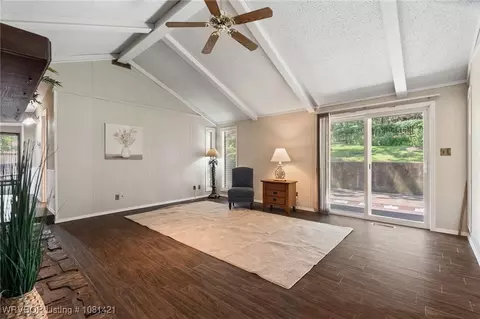 Living - 2900 Fincastle Dr, Fort Smith, AR 72908 photo 1 of 3