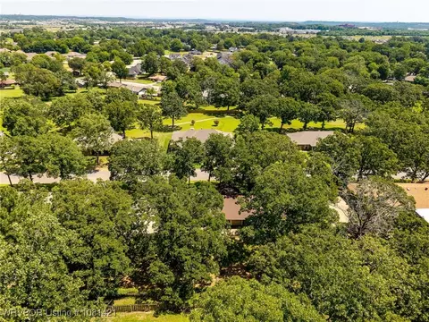 View/Area - 2900 Fincastle Dr, Fort Smith, AR 72908 photo 5 of 9