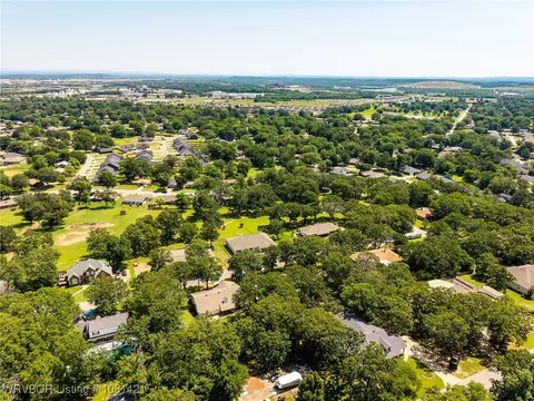 View/Area - 2900 Fincastle Dr, Fort Smith, AR 72908 photo 8 of 9