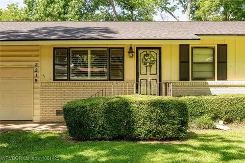 2219 N 55th Ln, Fort Smith, AR 72904 photo 2