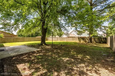Exterior - 2800 97th Cir, Fort Smith, AR 72903 photo 4 of 9