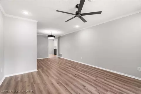 Living - 2800 97th Cir, Fort Smith, AR 72903 photo 1 of 5
