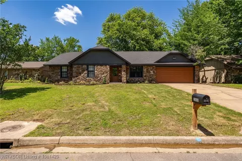 Exterior - 2800 97th Cir, Fort Smith, AR 72903 photo 9 of 9