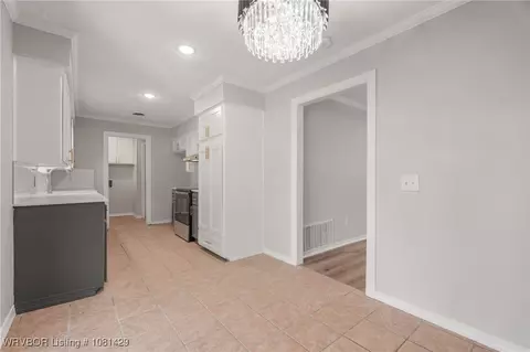 Entry Way - 2800 97th Cir, Fort Smith, AR 72903 photo 2 of 3