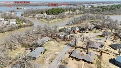 10900 Hunters Pt, Fort Smith, AR 72903 photo 24