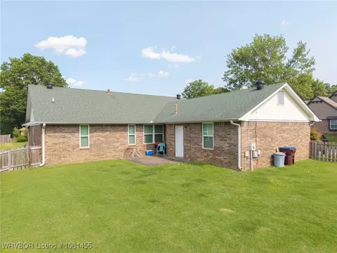 9608 Bryn Mawr Cir, Fort Smith, AR 72908 photo 2