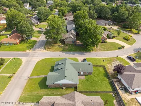 9608 Bryn Mawr Cir, Fort Smith, AR 72908 photo 6