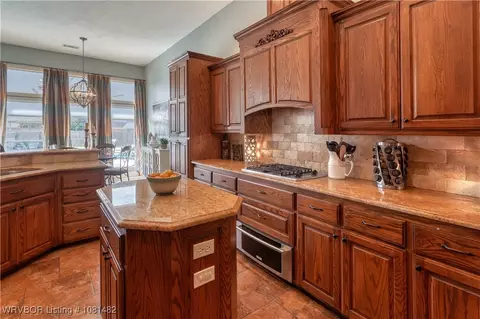 Kitchen - 3020 Brighton Pointe, Fort Smith, AR 72903 photo 5 of 5